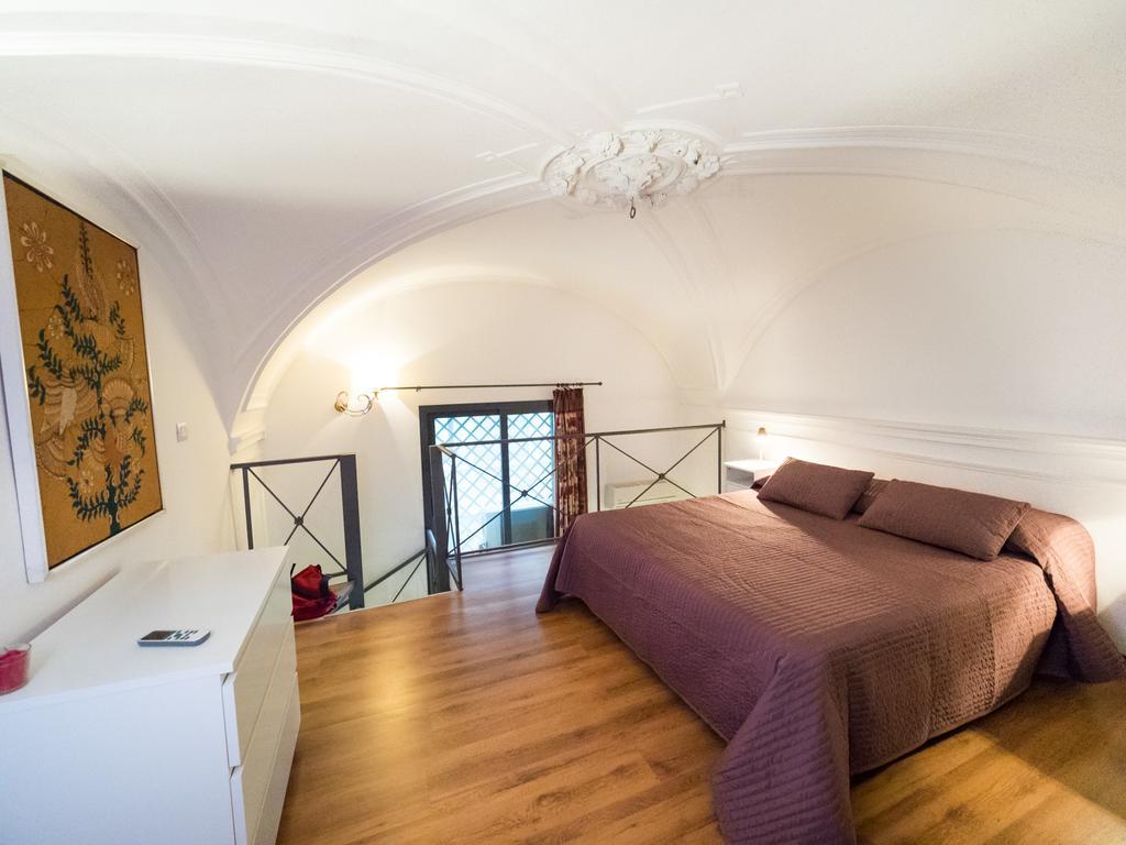 Appartamenti Villa Bellini Catania Exterior photo